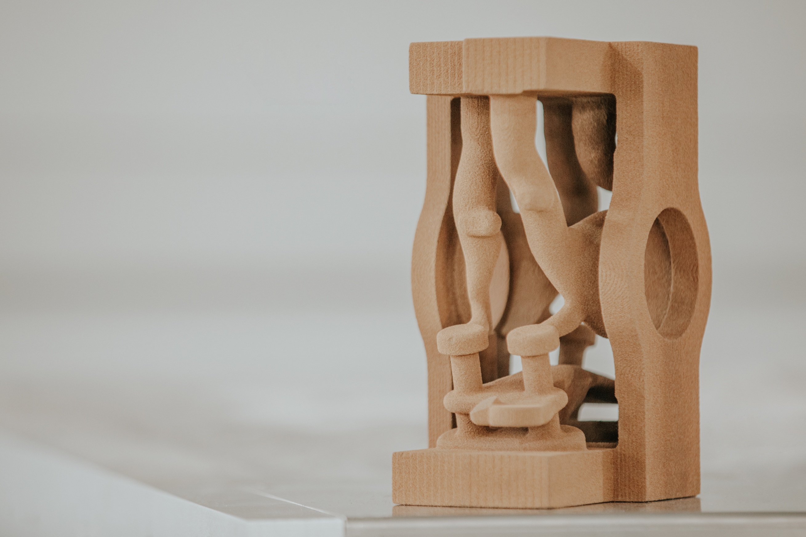 工業(yè)3D打印機(jī)，從數(shù)字沙粒到鋼鐵森林的魔法熔爐